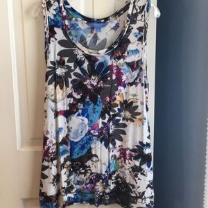 Vera Wang floral tank top